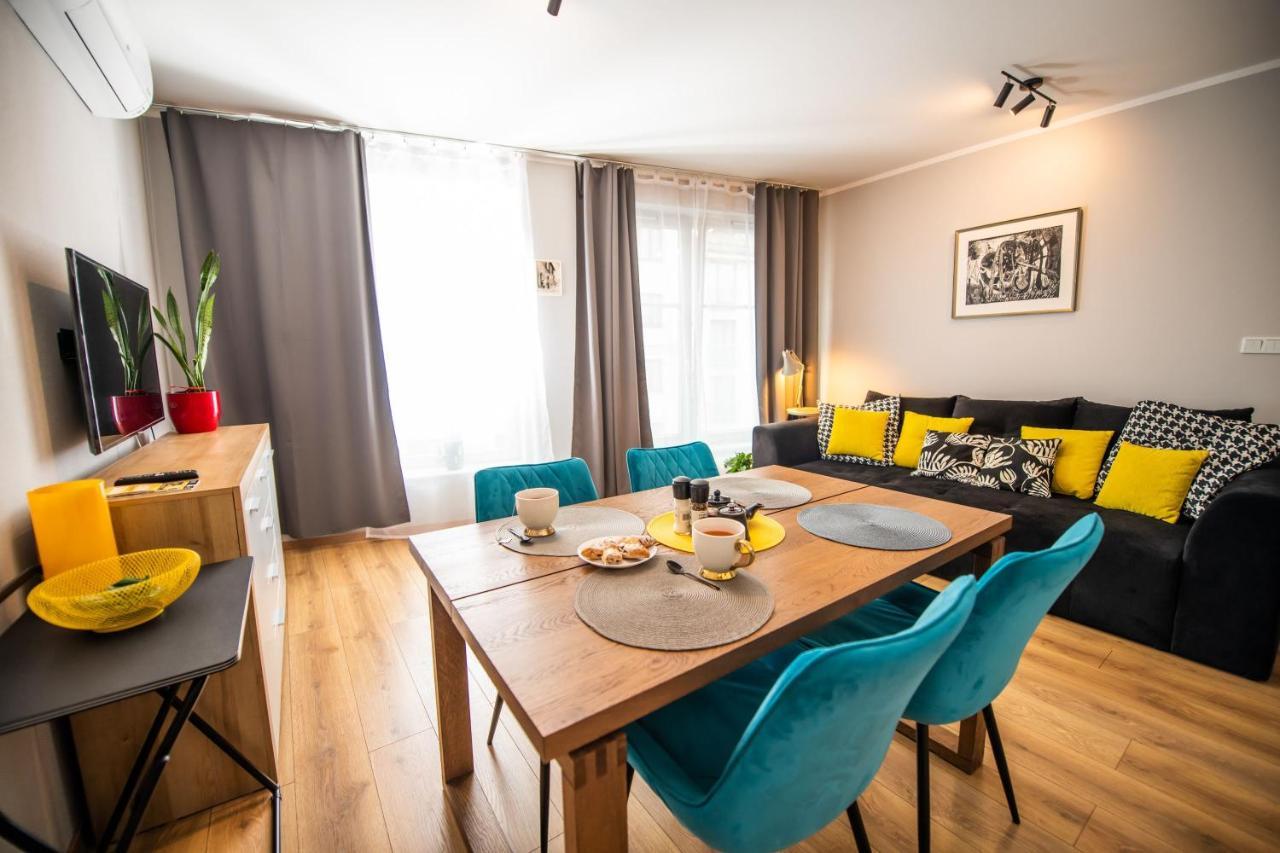 Apartament Miodowa 42 Z Miejscem Parkingowym Краків Екстер'єр фото